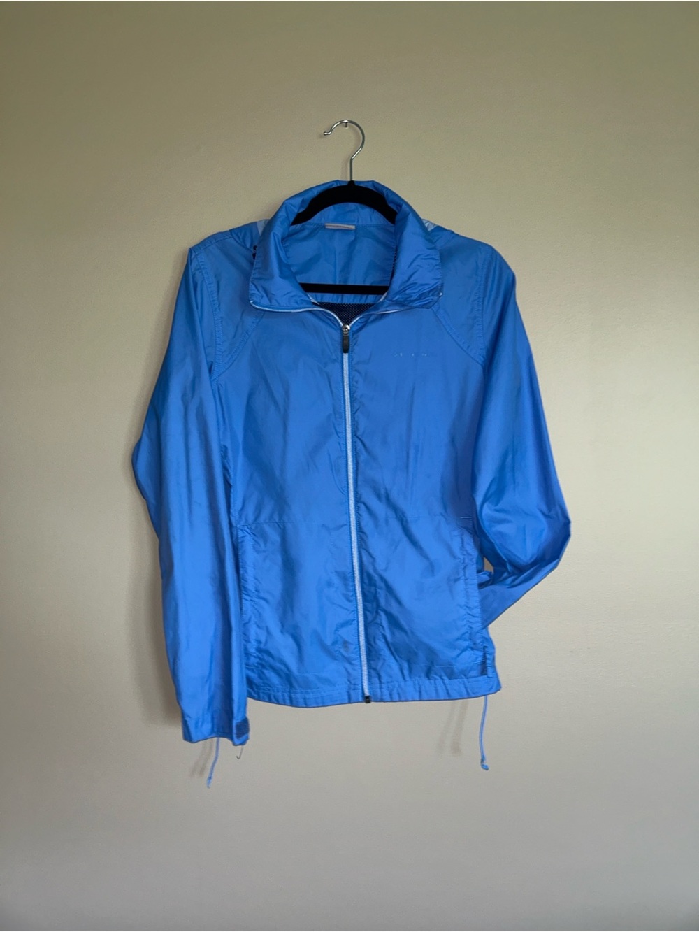 Columbia Women's Bright Blue Windbreaker Jacket